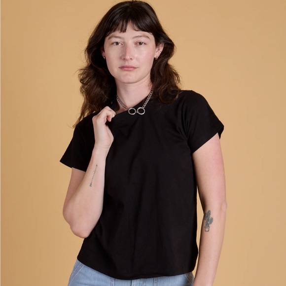 Big Bud Press Tops - Big Bud Press Vintage Tee in Black